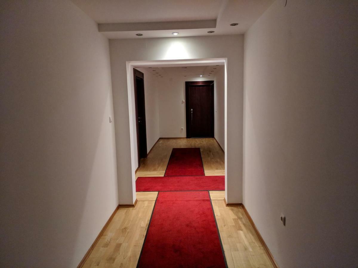 Apartments & Restaurant Abas Plav Kültér fotó